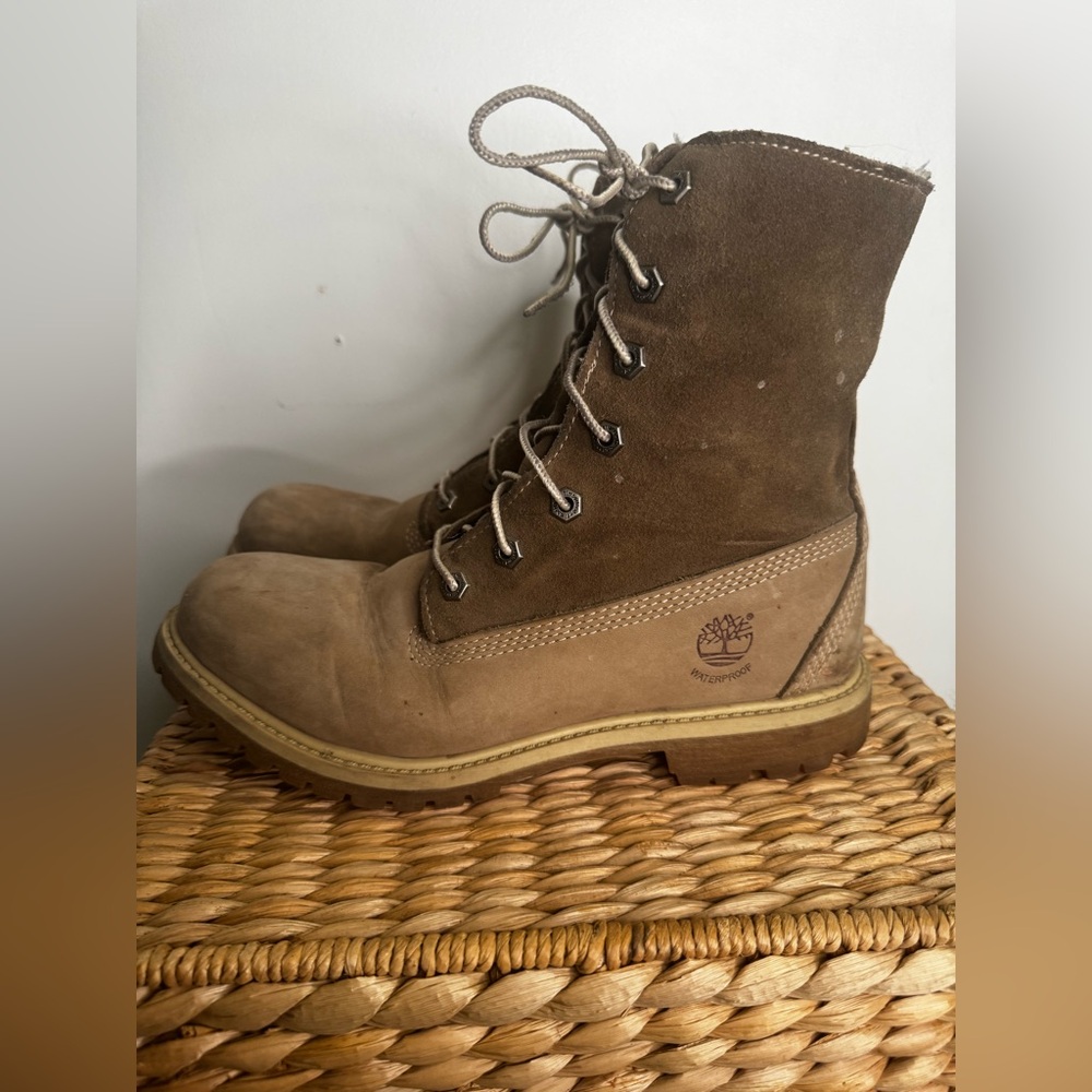 Timberland Women’s Sz 8.5  Teddy Fleece Fold-Down Waterproof Outdoor Boot  Snow